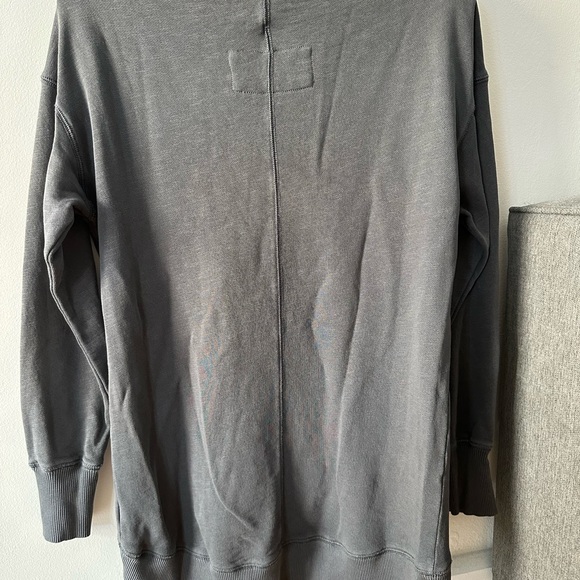 NWOT Pilcro By Anthropologie Cowl Neck Grey Sweatshirt Size XS - Picture 4 of 4